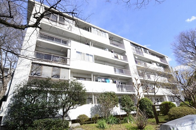 芝白金団地(1〜4号棟)